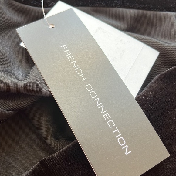 NWT French Connection Black Velvet Dress Off the Shoulder size 8 - Picture 6 of 10